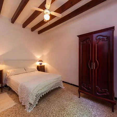 Ca Sa Padrina Apartment *
